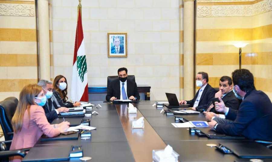 البطاقة التمويلية على طاولة دياب