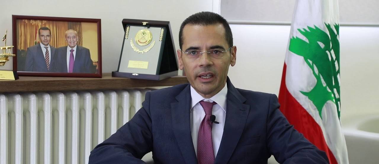 علامة: ماذا عن المريض وحياته