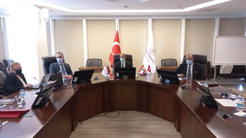 استراتيجية لحل أزمة الدواء والمستلزمات في لبنان
