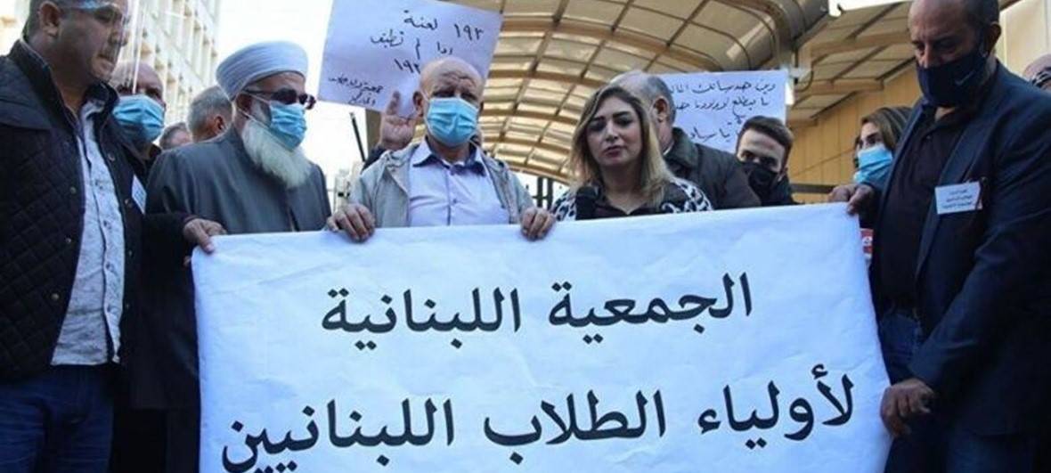 أولياء الطلاب في الخارج : لتصعيد التحرك
