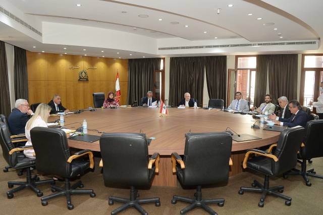 الموافقة على اقتراح تعليق مهل دفع أقساط الديون المتعثرة