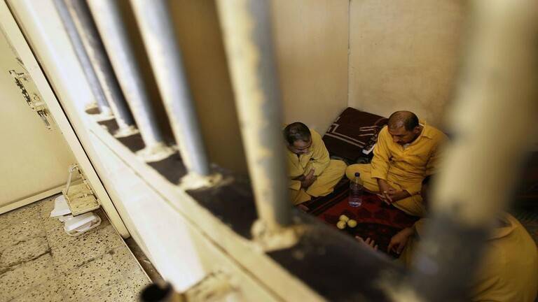 السلطات العراقية تحكم بإعدام 13 شخصا بتهمة الإنتماء لـ"داعش"