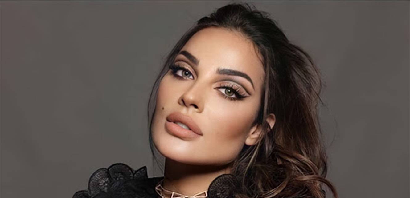 نادين نسيب نجيم في أحياء بيروت الشعبية.. وشعار "ممنوع دخول الرجال" (صورة)