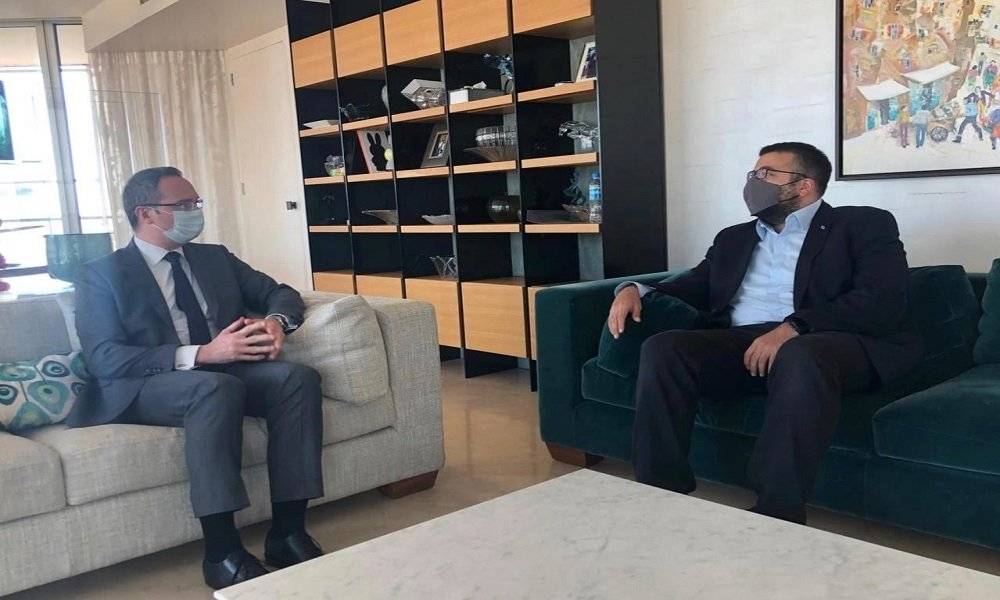 التطورات بين أحمد الحريري و سفير تركيا