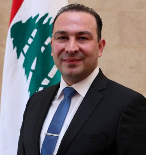 عون ممثلا بمرتضى افتتح مبنى المختبرات الحديثة التابع لمركز تل عمارة