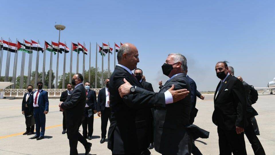 صالح يستقبل الملك عبد الله الثاني