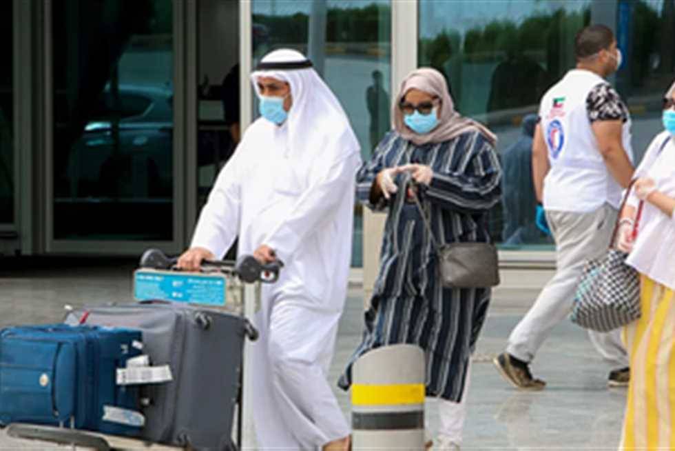 محكمة كويتية تكشف سبب رفضها دعوى إلغاء قرار منع سفر غير المطعمين