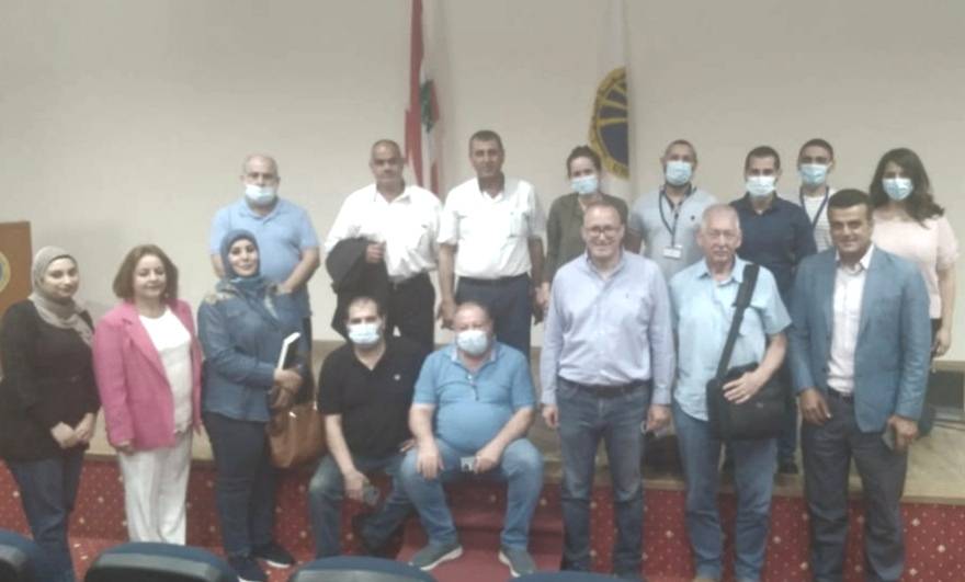 اجتماع لإدارة مشكلة تلوث حوض نهر اسطوان