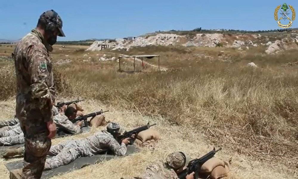 عناصر من الجيش تابعت دورة بمجال رماية الدقة
