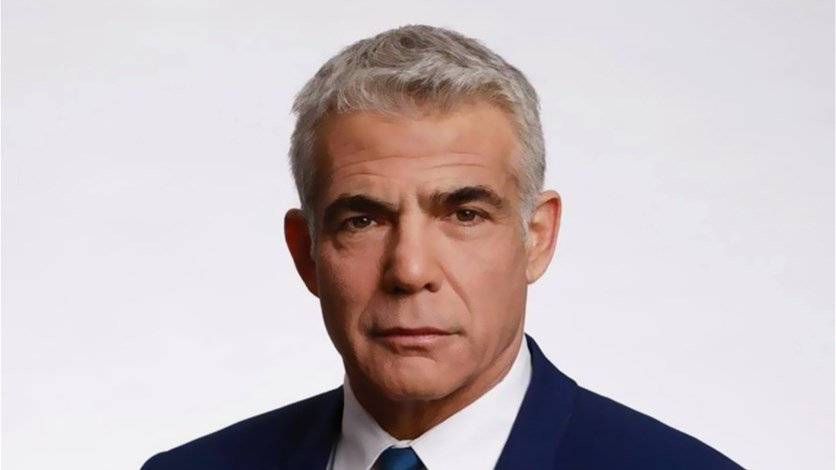 لابيد يلتقي نظيريه الأميركي والبحريني في روما