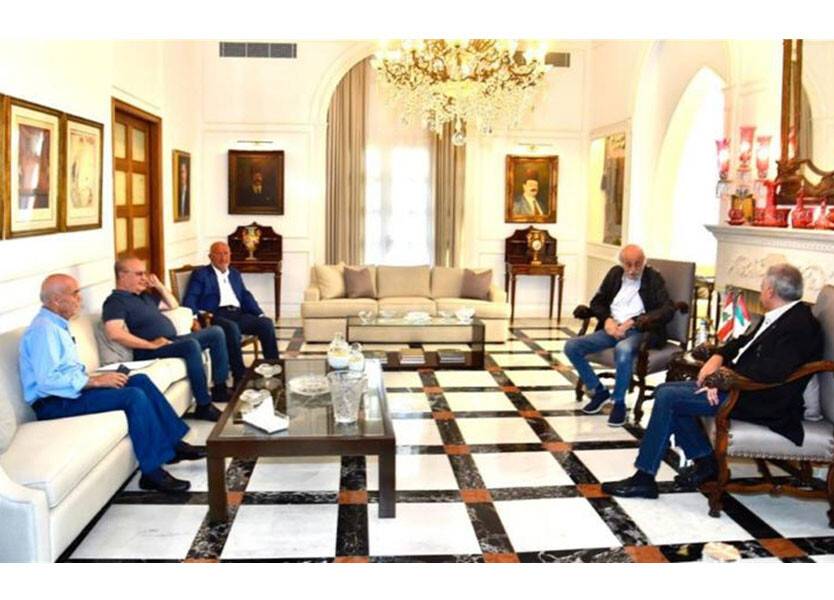 زعماء الدروز استشعروا الخوف الداخلي فتوحّدوا... فهل يفعلها المسيحيون؟