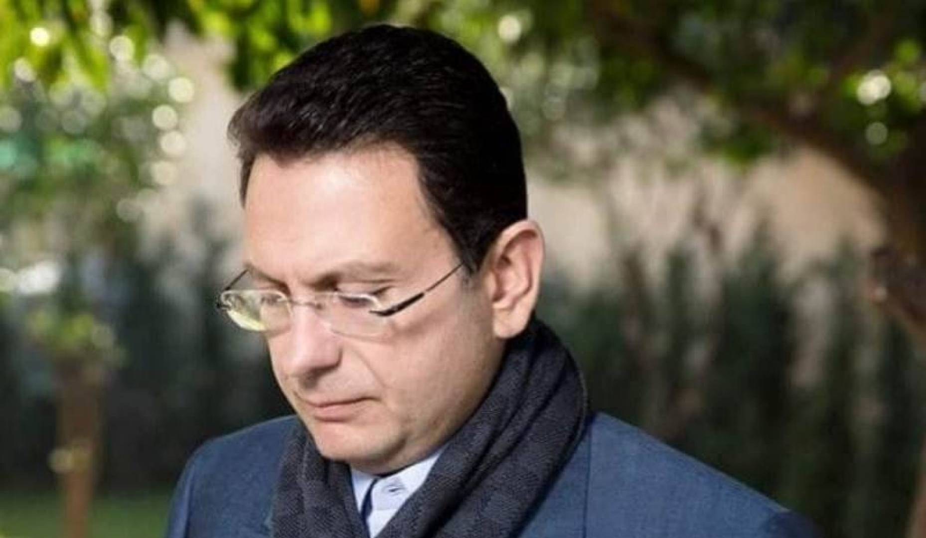 الخازن: الدولار 18 ألفا... أنتم مجرمون