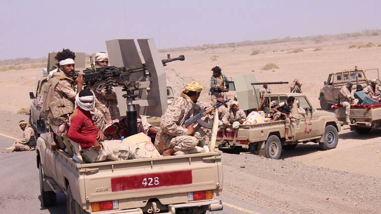 الجيش اليمني يعلن إسقاط طائرتين مفخختين للحوثيين