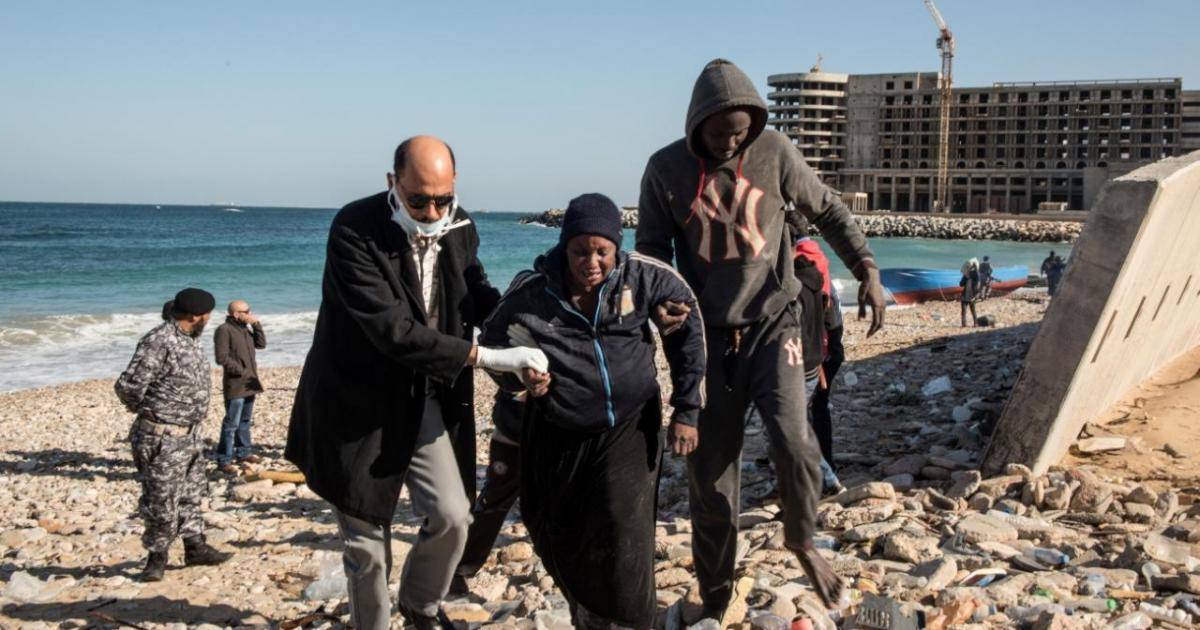 مصرع 7 مهاجرين وفقدان 9 آخرين إثر غرق مركبهم قرب سواحل لامبيدوزا الإيطالية