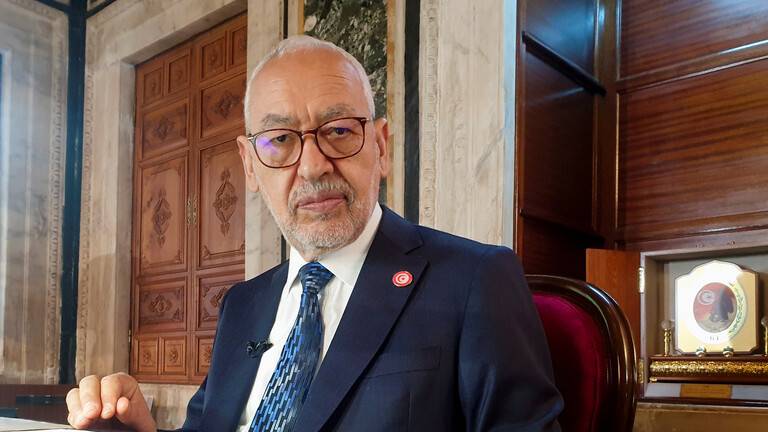 الغنوشي يطالب باستعمال القوة العامة ضدّ كتلة الدستوري الحرّ