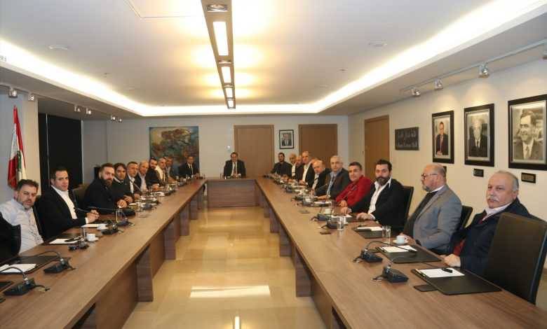 شقير يتابع وضع مستوردي السيارات المستعملة