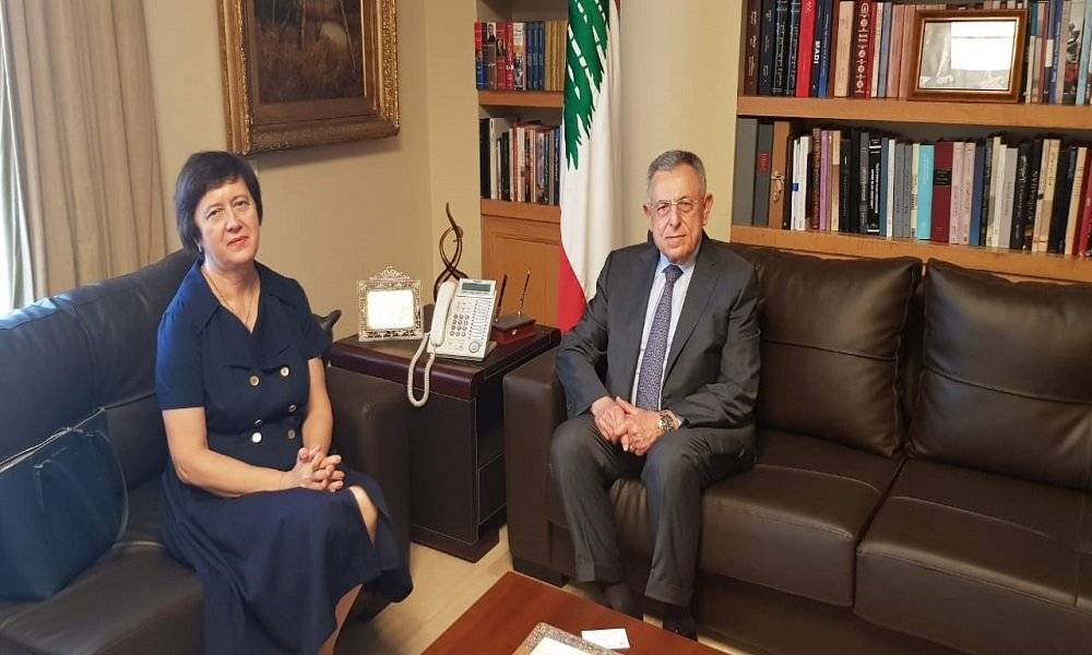 السنيورة عرض مع فرونتسكا مختلف التطورات في لبنان