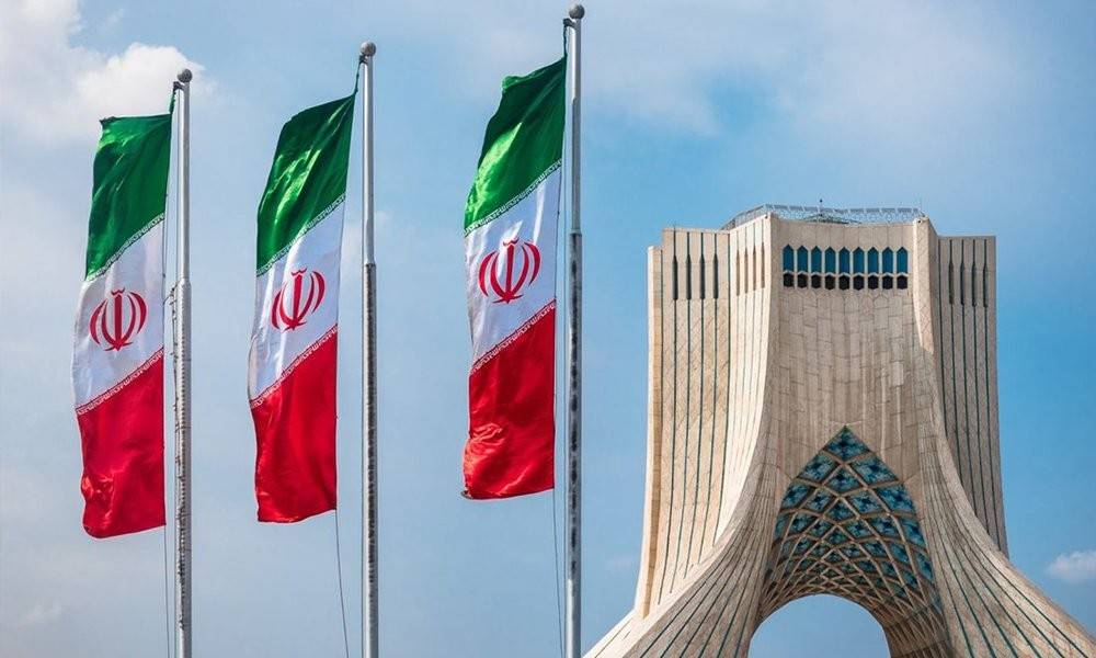 بعد 33 عامًا.. إيران تذكّر أميركا بالرحلة 655 وتدعوها للخروج من المنطقة