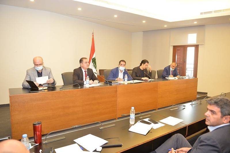 الحاج حسن: حتى لا ينقطع الانترنت ولا يقفل اي سنترال