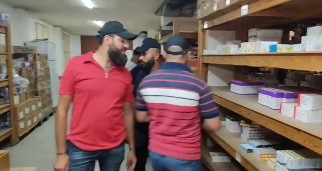 اقتحام مستودع أدوية في طرابلس