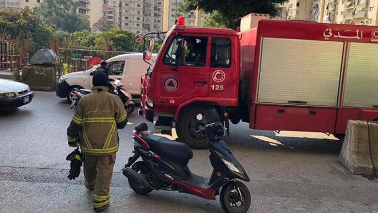اخماد حريق داخل شقة في برج حمود