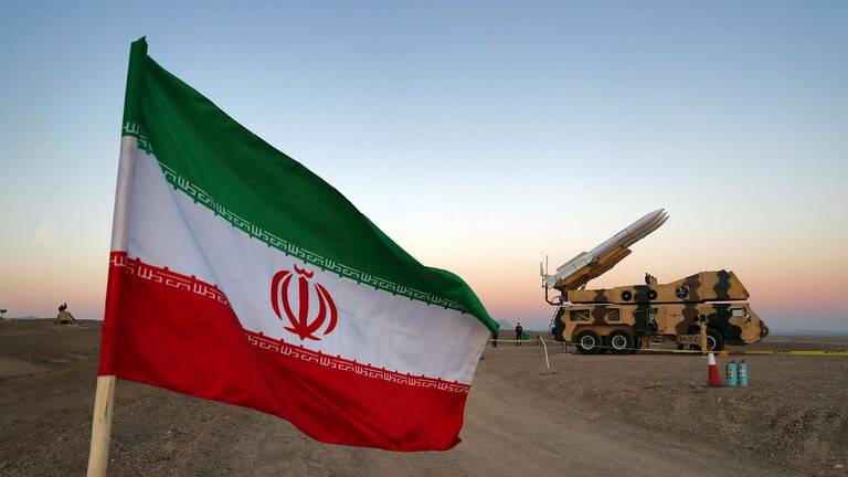طهران تعلّق على 