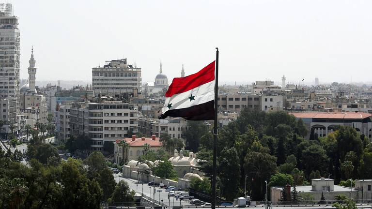 وفد برلماني إيراني يزور سوريا