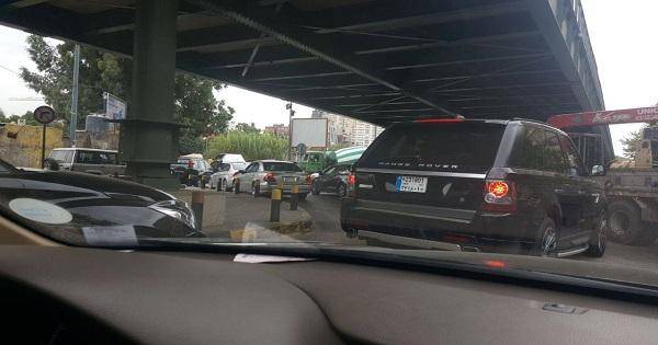 قطع السير في محلة الجسر الواطي