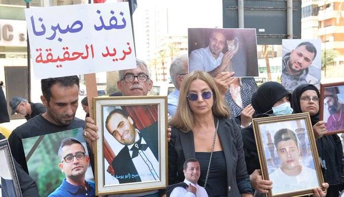 تدافع وحالات إغماء امام مقر عين التينة...اهالي الشهداء: بدنا الحقيقة