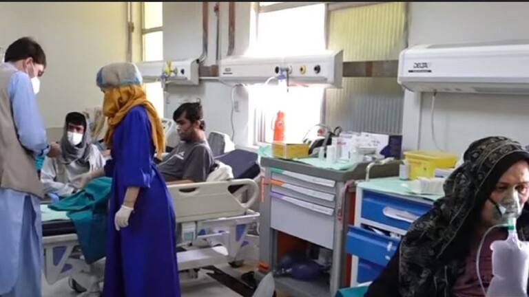 الولايات المتحدة تسلّم أفغانستان نحو 1,5 مليون جرعة لقاح ضدّ كورونا