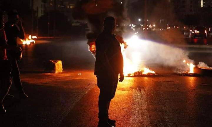 قطع الطريق على اوتوستراد السيد هادي