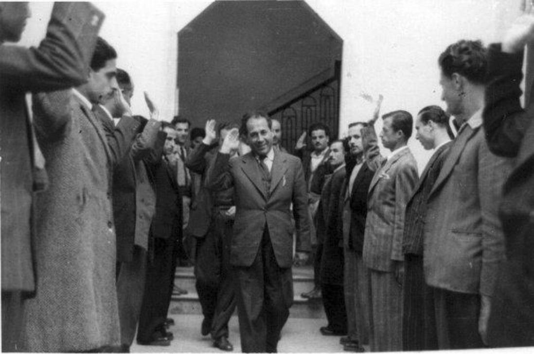 بين التأسيس والإعدام