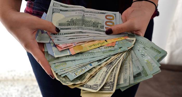 كم بلغ سعر الدولار بعد الظهر ؟