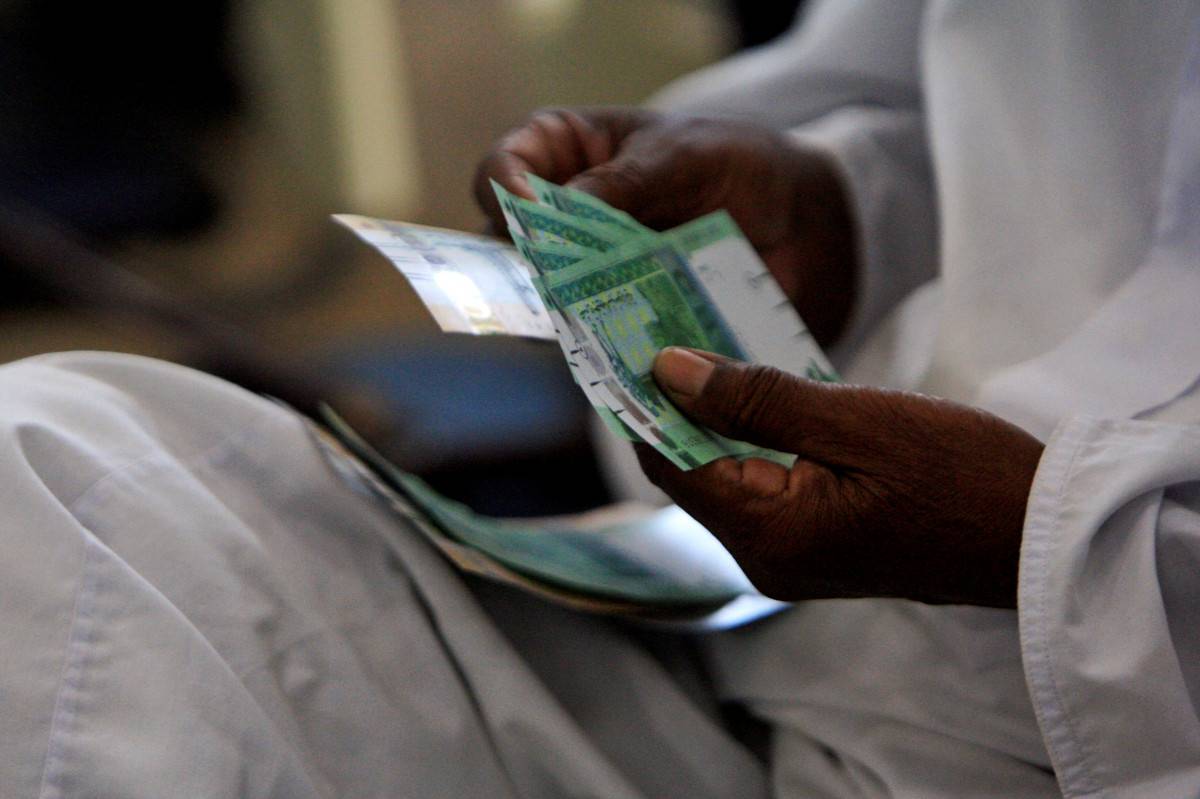 نادي باريس بصدد شطب 14 مليار دولار مستحقة على السودان