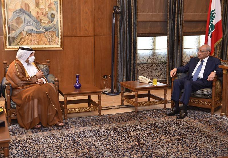 بري استقبل 3 سفراء