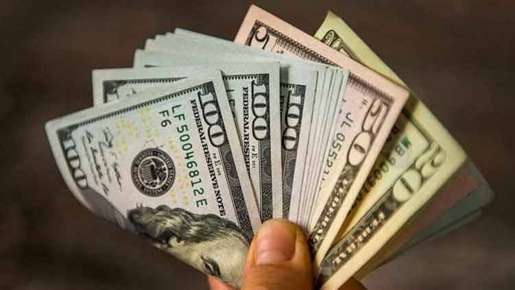 صندوق النقد يعد المسؤولين بـ 860 مليون دولار مشروطة بحكومة إصلاحات