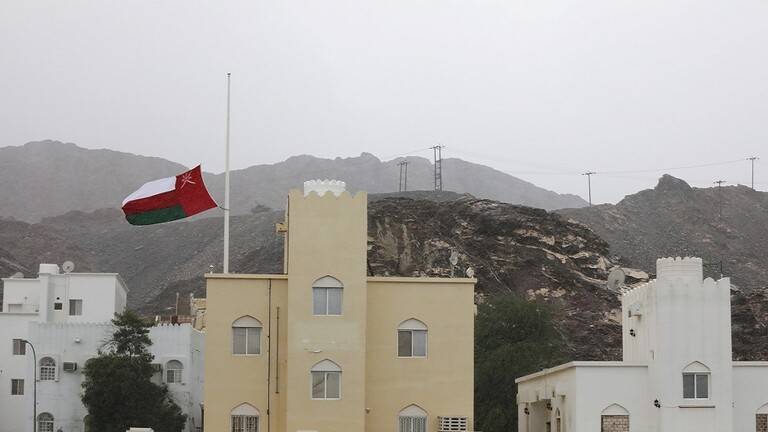 السيول والفيضانات تغرق المنازل بولاية صور في سلطنة عمان