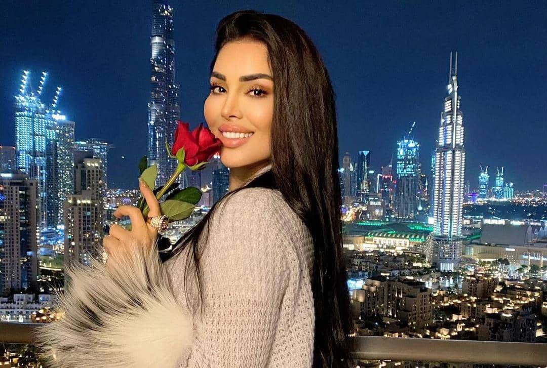 عبير الهادي تحتفل بعيد ميلادها في دبي