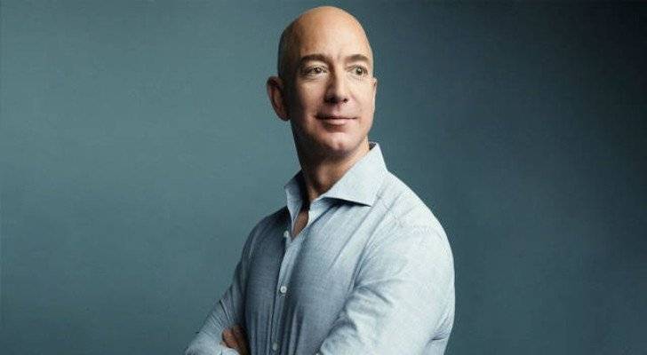 جيف بيزوس يثير ضجة بحديثه حول السفر الى الفضاء