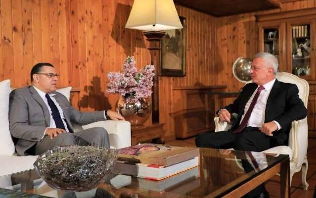 فرنجيه يستقبل السفير المصري وعرض للأوضاع الراهنة