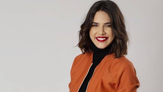 الممثلة ليليا بويحياوي تحذر الجزائريين