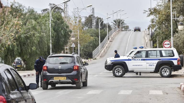 الجزائر تحبط تهريب 25 كيلوغراما من حشيشة الكيف نحو تونس