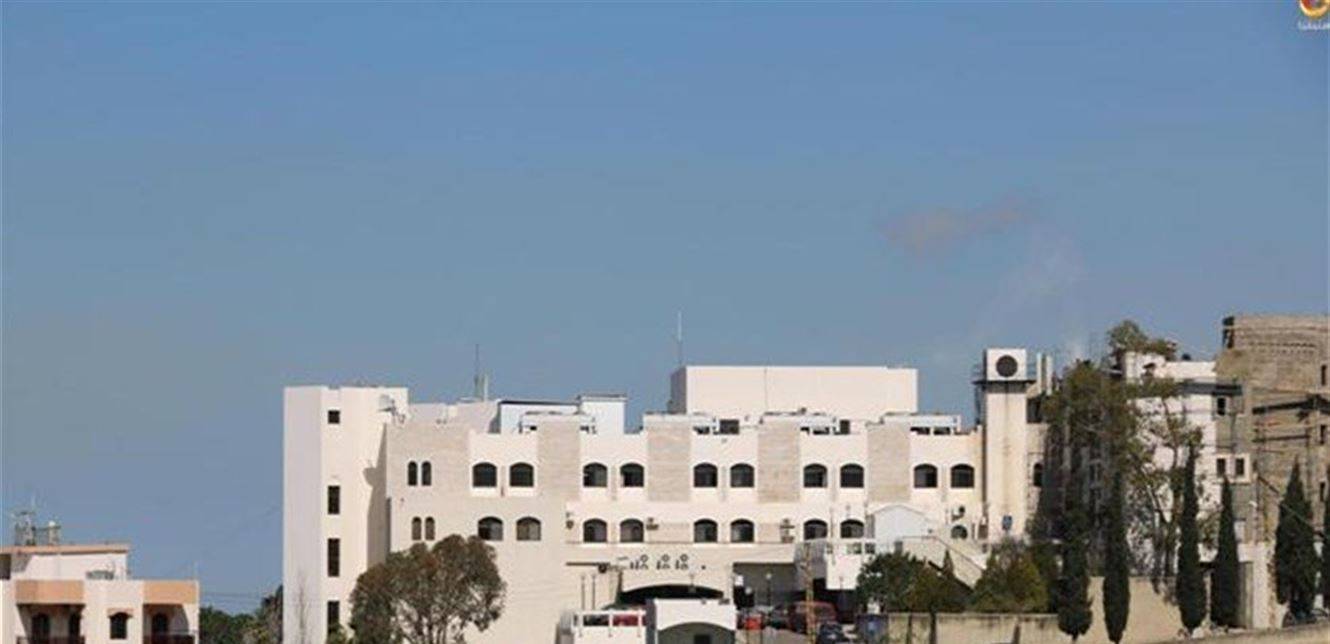 القزي ممثلا العمار زار مستشفى سبلين وناشد الجميع دعمه
