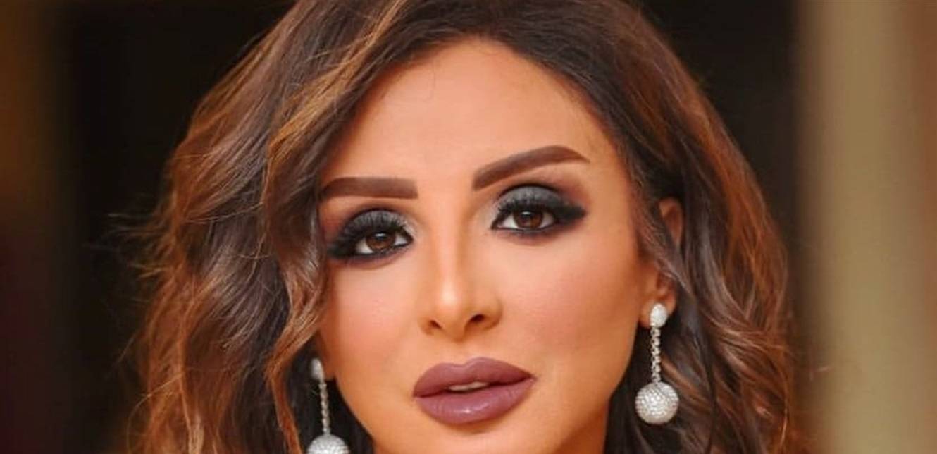 أنغام تروّج لأغنيتها الجديدة 