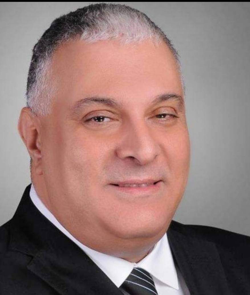 نبيل بستاني... أشبعوه ضماً وتقبيلاً