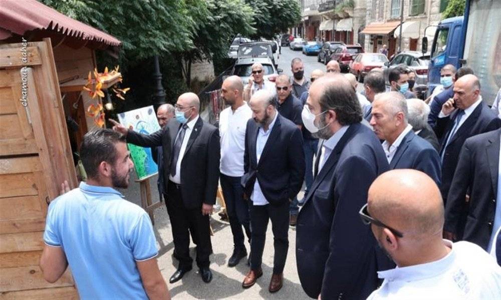 جولة تفقدية لـ”القوات” في أسواق جزين