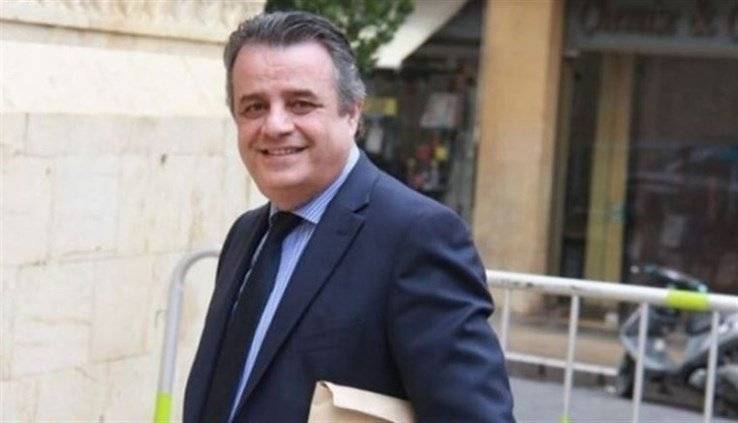 عازار: لدينا موقف عن الحكومة يطلقه رئيس التيار الأربعاء