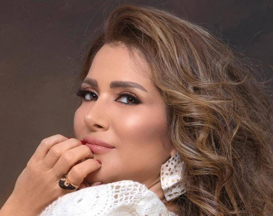 زين عوض تُحيي التراث بميدلي جديد لسميرة توفيق