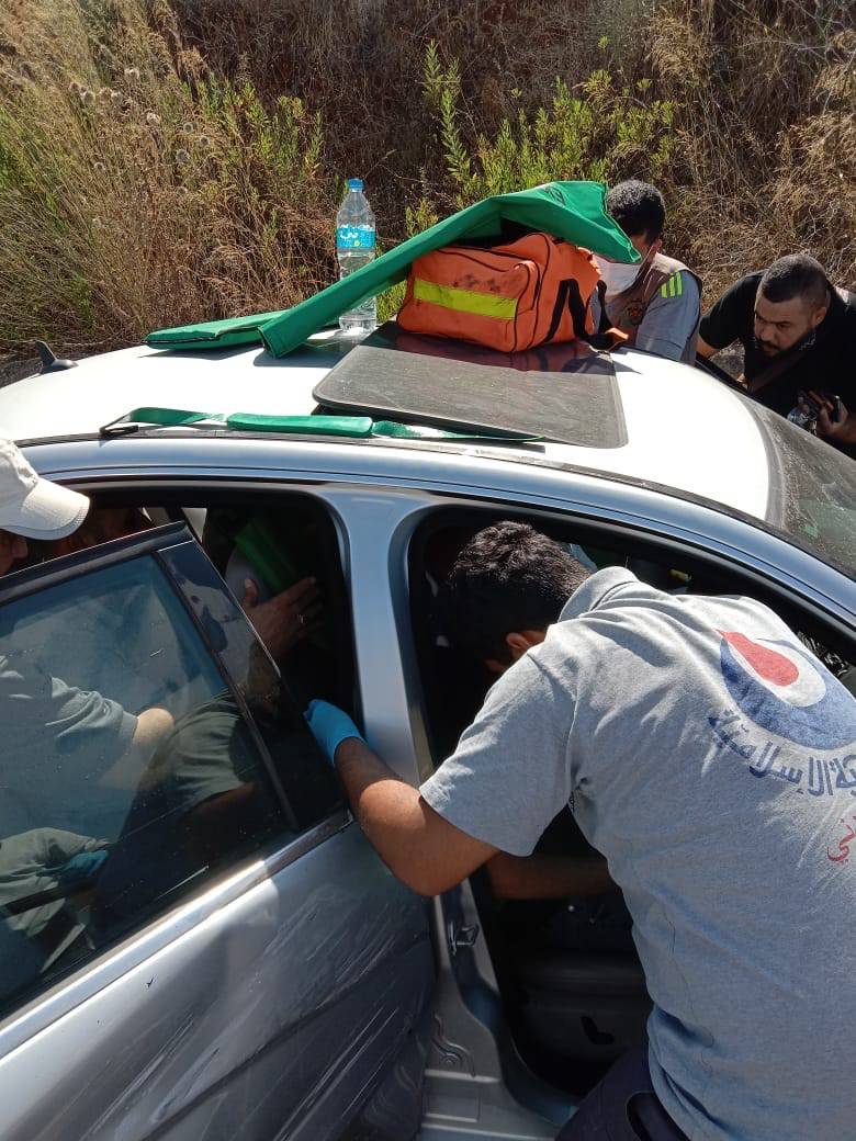 اصابة شخصين بحادث سير على طريق الخردلي النبطية