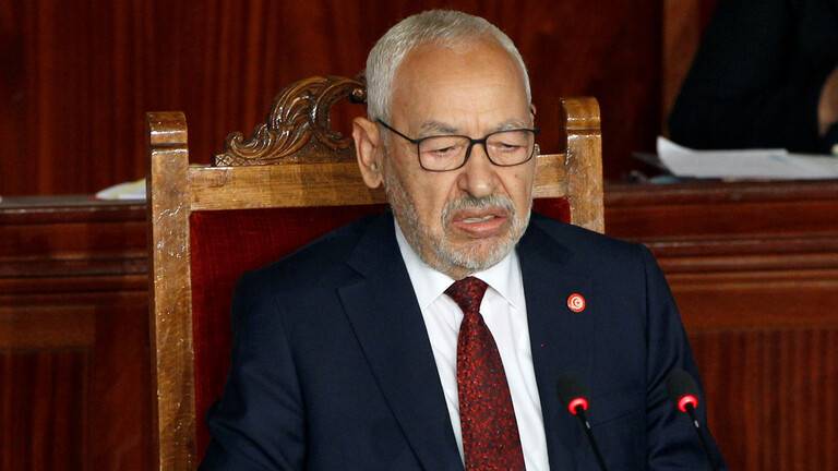 الغنوشي يتهم الإعلام الإماراتي بالوقوف وراء ما حصل في تونس